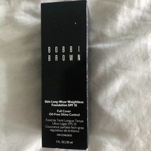 Bobbi Brown Skin Long-Wear Weightless Foundation